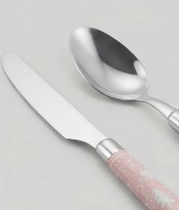 Elegante Juego de Cubiertos de Acero Inoxidable con Asa de Estrella Rosa, Juego de 4 Piezas, Apto para Lavavajillas, Ideal para Vajilla de Boda - Product Image 2