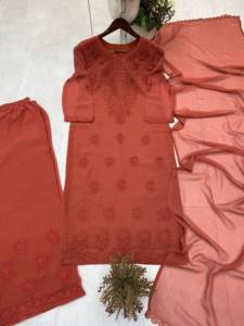 Salwar Kameez de Georgette Rosa Bordado para Mujer, Estilo Casual Tradicional Holgado hasta el Tobillo, Ropa Étnica de India y Pakistán - Product Image 3