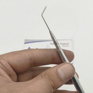 Séparateur d'extensions de cils en acier inoxydable avec outil de levage de cils à pointe pointue - Product Image 1