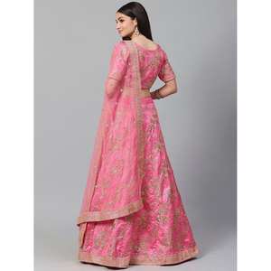 Ropa de boda de color rosa hipnótico bordado satén Lehenga Choli - Product Image 6