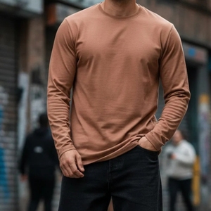 T-shirt en laine mérinos à col rond pour homme, décontracté, personnalisé, collection Printemps-Automne, de Solar Wool Factory - Product Image 3