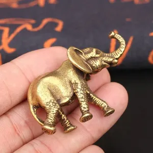 Escultura Metálica Moderna Hecha a Mano, Pieza de Arte Decorativa Abstracta para Decoración de Interiores de Lujo, Figura de Elefante de Latón Chapada en Oro - Product Image 1