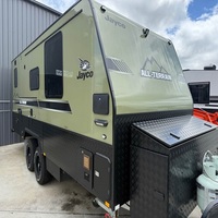 Caravane de voyage Archway pour 4 personnes en aluminium avec 1 évier, design moderne, confortable pour une utilisation en extérieur