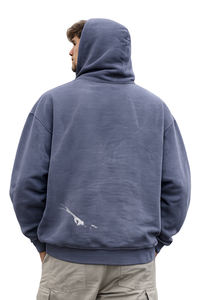 Sudadera con capucha de alta calidad, estilo casual grunge Y2K, diseño desgastado, personalizada y elegante, en color azul deslavado, para hombre y mujer. - Product Image 3