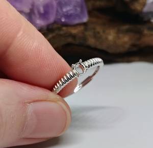 Support de monture de bague ovale cannelé en argent sterling massif 4x3mm, rhodié, pré-découpé, pour bijoux - Product Image 1