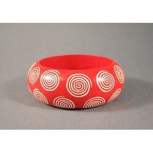 Elegantes Brazaletes de Madera con Cristales para Mujer, Pintados con Influencia Cultural - Product Image 5