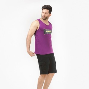 AULTRA ONE ENTERPRISES Débardeur sans manches col rond pour homme, rayures bordeaux et blanches au dos, imprimé 3D, séchage rapide, respirant, 100 % coton - Product Image 1