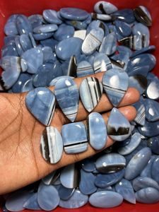 Ópalo Azul Natural Cabujón Hecho a Mano, Ópalo Azul Pulido Liso, Gema Suelta de Formas Mixtas para Fabricación de Joyas - Product Image 3