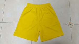 Shorts jaunes unis à taille élastique, coupe régulière unisexe, pour l'été - Product Image 2