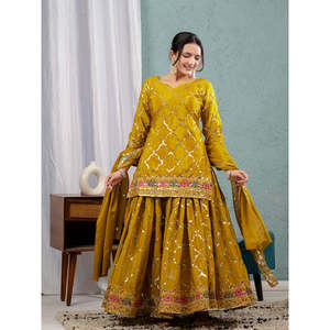 Ensemble de vêtements de fête pour femmes de créateur Sharara Plazzo Dupatta - Product Image 2
