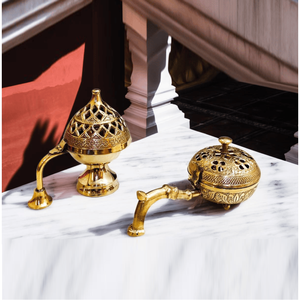 Elegante Quemador de Incienso de Latón, Funcional, Decorativo, Tradicional, para Rituales Religiosos, Práctica de Incienso, Meditación y Equilibrio - Product Image 1