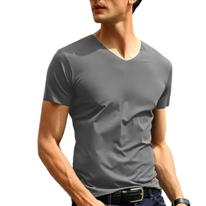 T-shirt col V en coton de qualité personnalisé pour homme, manches courtes, coupe classique, hauts tendance, couleur unie, tissu 100 % tricoté, logo frontal - Product Image 1