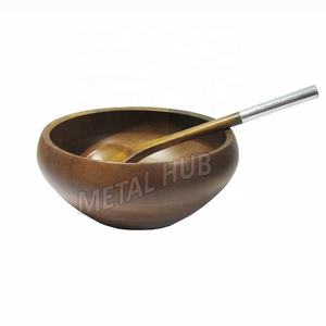 Bol de service à salade en bois de manguier moderne et écologique Ensemble de cuillères jetables polies à la main pour des fêtes de restauration durables en camping - Product Image 6