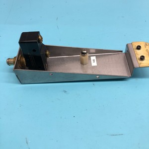 AMAT 0020-20945 BRKT, SW MAG/H-Sensor, 170285 - อุปกรณ์และชิ้นส่วนเซมิคอนดักเตอร์ระดับโลกที่เชื่อถือได้ - Product Image 4