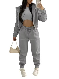 Conjunto Deportivo de Lujo de 3 Piezas para Mujer, Talla Grande, de Felpa, Estampado Ecológico de Alta Calidad, Última Moda - Product Image 3
