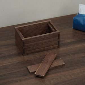 Caja de pañuelos clásica multiusos de madera maciza de nogal Orion Handicraft, soporte de lujo para pañuelos con sistema de mortaja y tenón para hotel y sala de estar - Product Image 4