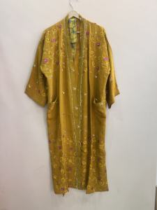 ชุดกิโมโนผ้าไหมเครปรีไซเคิลสำหรับผู้หญิง สไตล์วินเทจ โบโฮ ผ้าไหมส่าหรีแบบยาว - Product Image 3