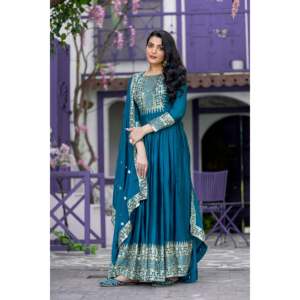 Robe de soirée de travail à broderie lourde Robe de soirée avec Dupatta - Product Image 2