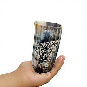 แก้วน้ำเขาสัตว์ขัดเงาแบบเป็นมิตรกับสิ่งแวดล้อม ขายดีอันดับต้นๆ ทำจากเขาควายธรรมชาติ พร้อมฐานไม้ แท้สไตล์ยุคกลาง - Product Image 1