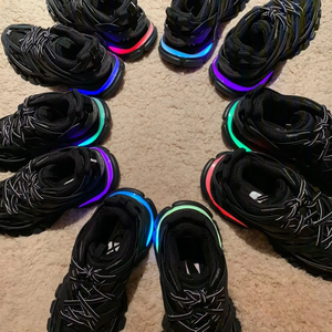 Chaussures de luxe de haute qualité pour hommes, baskets Track 3.0 avec éclairage LED, chaussures de marque célèbre, chaussures décontractées pour femmes - Product Image 6