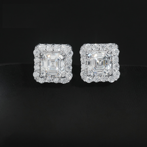 Boucles d'oreilles clous en moissanite taille émeraude, pavé de pierres, avec halo carré, bijoux de luxe, cadeau pour femme - Product Image 3