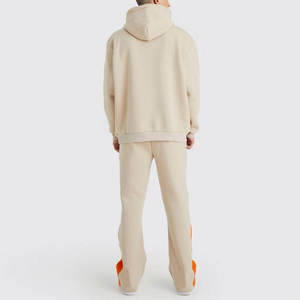 Conjunto Deportivo Elegante de Corte Regular con Pantalones Acampanados, Sudadera Cómoda y Cálida, Ideal para Hombres, Mujeres y Adolescentes - Product Image 2