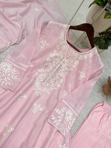 Traje Salwar de Diseñador de Última Moda para Mujer, para Bodas y Fiestas, de Proveedor y Exportador Indio - Product Image 5