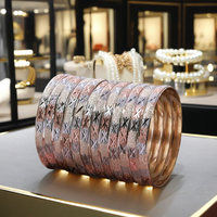 Ensemble de bracelets plaqués or à trois tons en gros, bracelets en laiton à trois tons, bracelets en or rempli à trois tons, bracelets plaqués or tricolores