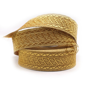 Encaje Trenzado de Oro Hecho a Mano al por Mayor para Vestidos, Uniformes y Accesorios - Product Image 4