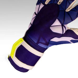 Unisex Full Finger PU Goalkeeper Gloves With Non Slip Palm And Adjustable Wrist Strap For Football Sports - Product Image 5