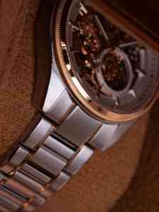 Reloj Redondo Alexander Ferros 9262D/02 con Cierre de Mariposa de Zafiro, Acero Inoxidable, Resistente al Agua, Mecánico, Automático, Analógico para Hombre - Product Image 2