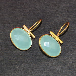 Boucles d'oreilles pendantes tendance en or 22 carats plaqué or, forme barre ovale, en quartz hydro chalcédoine aquatique, faites à la main pour femmes et jeunes filles - Product Image 3