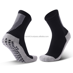 Calcetines Deportivos Ligeros con Ventilación de Malla y Control de Sudor para Correr y Entrenamientos - Product Image 2