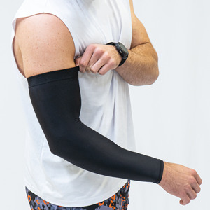 Manchons de bras rafraîchissants et élastiques de qualité supérieure pour le cyclisme, avec protection solaire et anti-UV, personnalisables avec logo, pour la pratique du vélo - Product Image 1