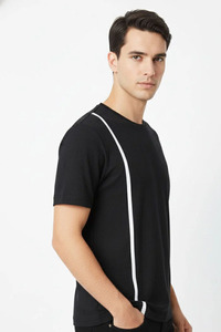Camiseta Unisex Azul Marino de Manga Corta, Cuello Redondo, Color Sólido Minimalista, Transpirable, Ligera, de Poliéster, para Adultos, Corte Veraniego - Product Image 2