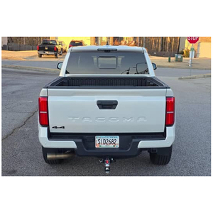 Toyota Tacoma TRD Sport 2024, Doble Cabina, 4x4 - Product Image 4