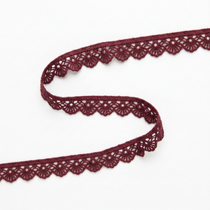 Dentelle Guipure GPO Rouge Vin 10mm, Vente Directe Usine, Emballage de 20 Mètres pour Vêtements Ethniques, Encolures, Sacs Potli, Artisanat de Couture Personnalisé - Product Image 2