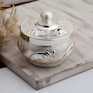 กล่องแป้งเด็กชุบเงิน - Product Image 1