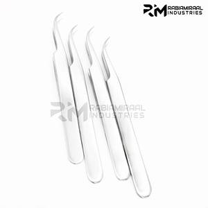 Pince à cils professionnelle RMI de qualité supérieure, en acier inoxydable massif, courbée en J, argentée scintillante, pour extensions de cils volume - Product Image 4