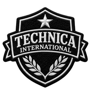 Parche Bordado Blanco y Negro con Escudo, Estrella y Corona de Laurel de Technica International para Chaquetas, Bolsas, Uniformes y Ropa - Product Image 1