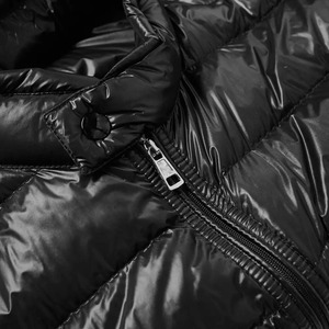 เสื้อแจ็คเก็ตพัฟเฟอร์ผู้ชายคุณภาพสูงสำหรับฤดูหนาว ผ้าแคนวาสบุใย แขนยาว คอตั้ง มีโลโก้ด้านหน้า ราคาสมเหตุสมผล ลดราคาพิเศษทางออนไลน์ - Product Image 3