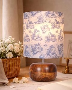 Lampe de table ronde en bois moderne et élégante, abat-jour en tissu, douille E27, motif bleu, décoration d'intérieur - Product Image 3