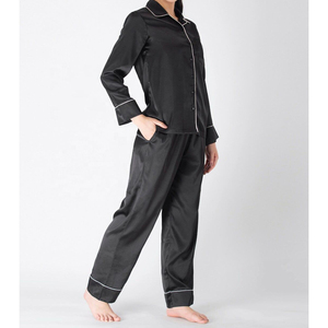 Ensemble de pyjama élégant pour femmes modernes, vêtements de nuit attrayants, vêtements de détente élégants, vêtements de nuit confortables de qualité supérieure pour femmes, vente en gros - Product Image 2