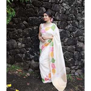 DESIGNER BANARASI SOIE TISSANT TRAVAIL SAREE AVEC CHEMISIER INCOSÉ BLANC - Product Image 1