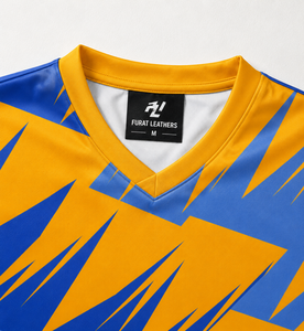Camiseta de Golf Personalizada de Alta Calidad para Hombre, Cuello en V, Poliéster/Algodón, Absorbe la Humedad, Impresión por Sublimación - Venta al Por Mayor FURAT LEATHERS - Product Image 1
