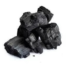 Charbon de bois de qualité supérieure en morceaux pour l'exportation en gros – Matière combustible naturelle emballée en sacs pour l'importation en vrac - Product Image 1