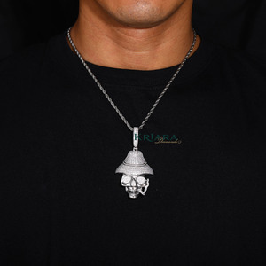 Pendentif Crâne en Argent 925 Plaqué Rhodium/Or 18K avec Diamant de Laboratoire Incrusté, Style Hiphop, Bijoux pour Hommes pour Occasions Festives - Product Image 2