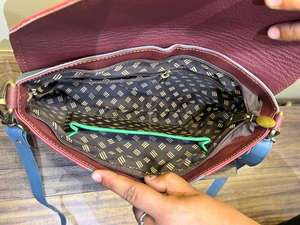 Elegante bolso de cuero Crunch para mujer de alta calidad, patrón de logotipo de diseñador único, bolso de hombro Sling de Venta caliente - Product Image 6