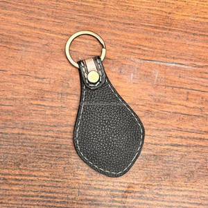 Porte-clés Western en cuir taillé à la main Turquoise Porte-clés en cuir véritable sculpté Cowgirl Porte-clés de luxe en cuir de vachette fait à la main - Product Image 3