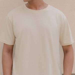 T-shirts personnalisés en jersey tricoté 100 % coton, polyester et élasthanne avec logo sur mesure – Doux, ajustés, haute résilience pour usage décontracté, OEM ODM, coupe oversize - Product Image 1